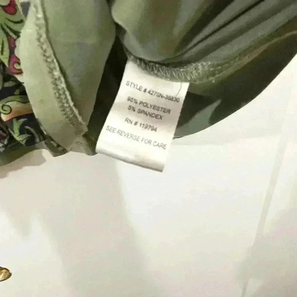 One World long sleeved shirt - Picture 4 of 5